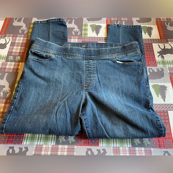 Levi's Denim - Levi’s Stretchy Jeans, size 33Wx27L. (J67)